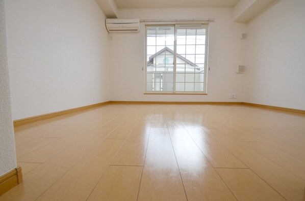 プラシード(PLACIDO)の物件内観写真